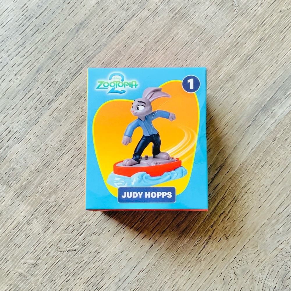 Disney Zootopia Judy Hopps Action Figure